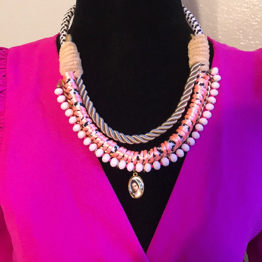 Necklace tri color and rope